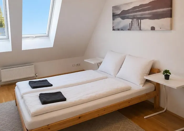 Kwatera prywatna Comfortable Furnished In Shared Wiedeń