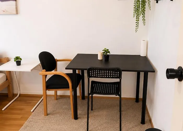 Comfortable Furnished In Shared