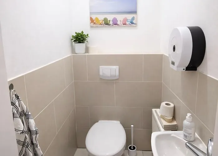 Kwatera prywatna Comfortable Furnished In Shared *